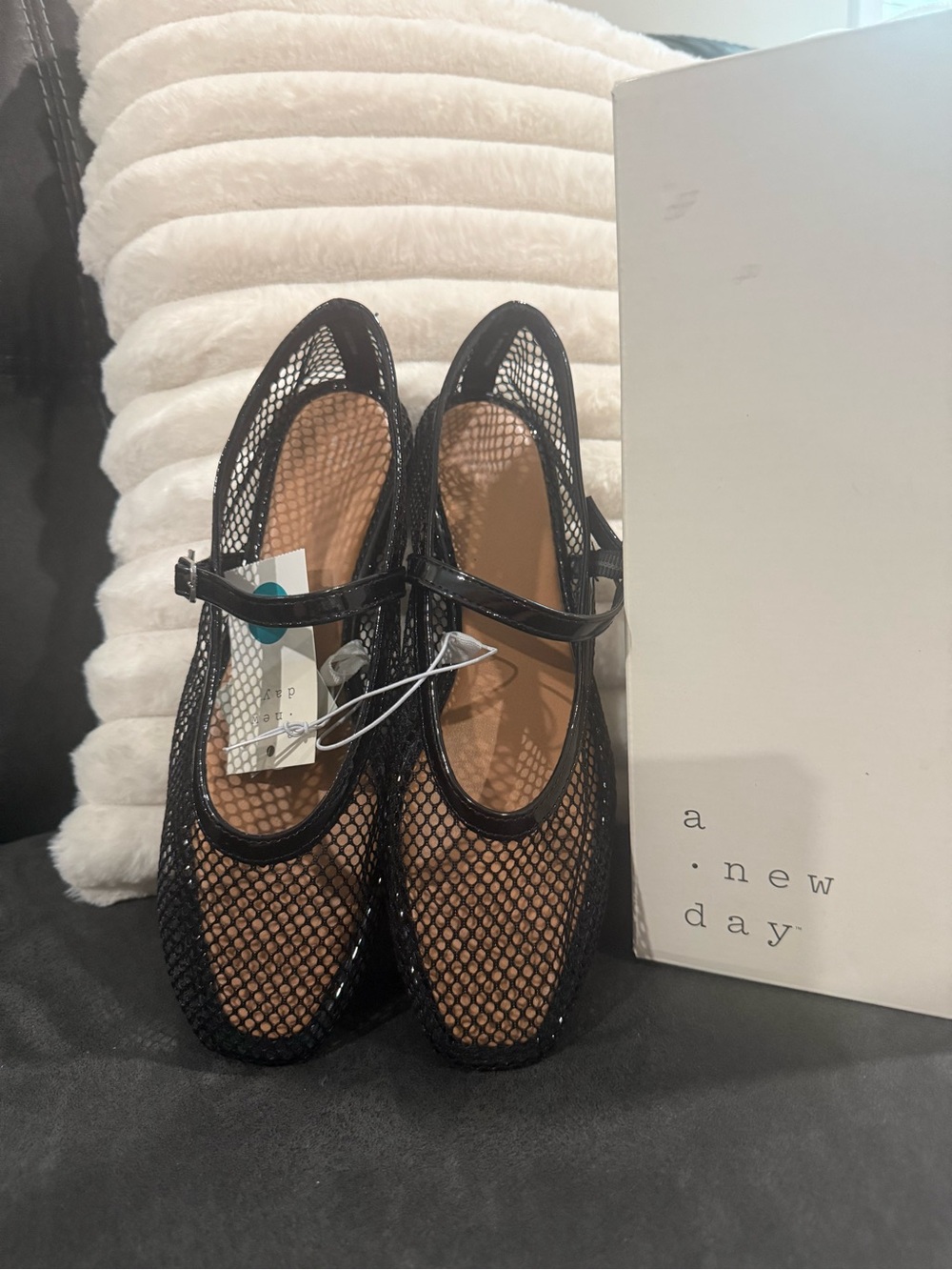 a new day Women's Black Mesh Mary Jane Memory Foam Flats - Picture 2 of 8